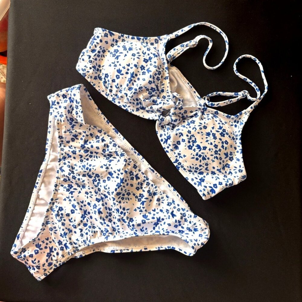 Girls' 2 Piece Ditsy Floral Print Knot Front Ruched Triangle Bikini Swimsuit Whi - Picture 2 of 5